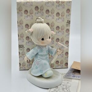 Precious Moments FAITH TAKES THE PLUNGE Girl Figurine 111155 - 1987